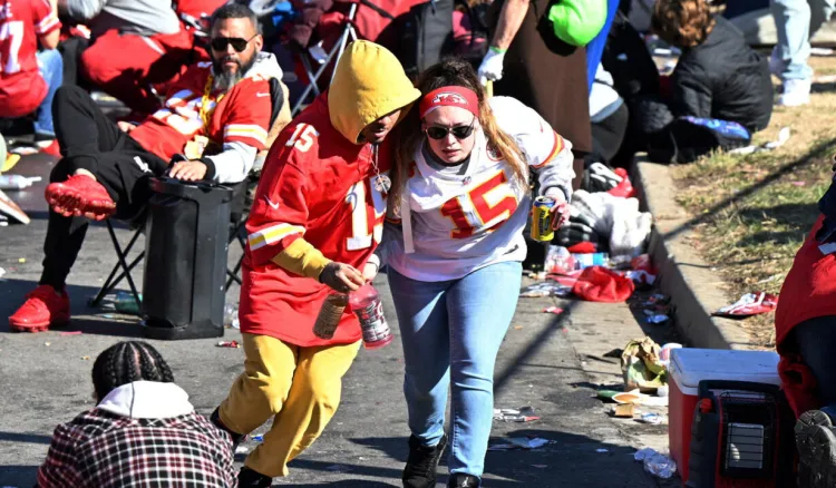 tiroteo kansas del super bowl city cerca heridos