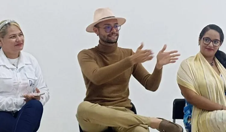 artista lisandro cabrera exhibición museo armando reverón