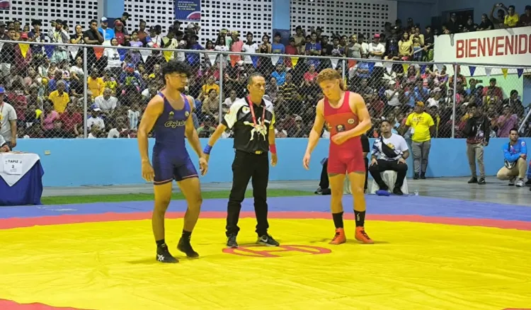 oro jonathan bermúdez campeón lucha