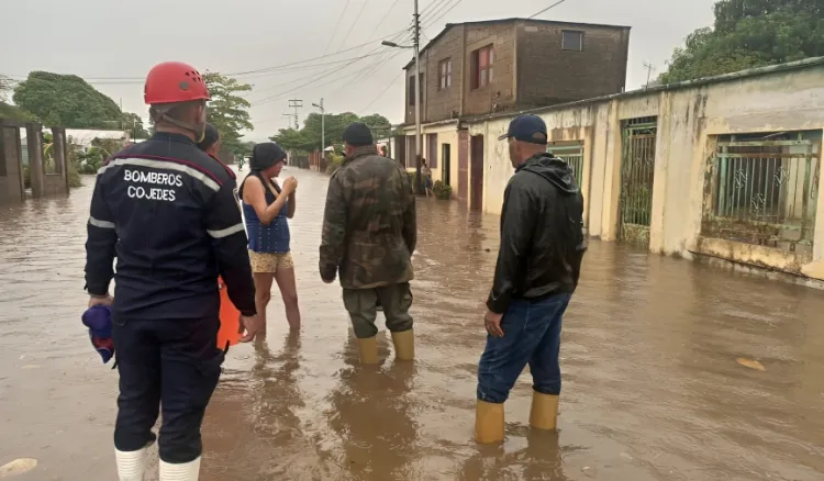 del cojedes primeras lluvias familias municipio girardot