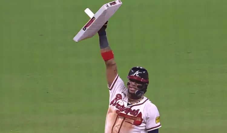 ronald acuña primera temporada 40-70